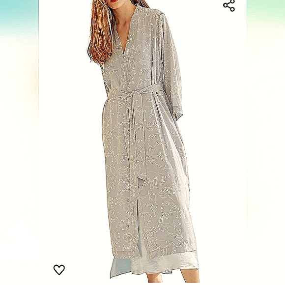Twelvesome refreshing floral light robe - Picture 1 of 6